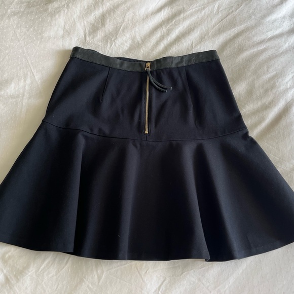 CLUB MONICO TRUMPET SKIRT LEATHER TRIM SIZE 2 - Picture 2 of 3